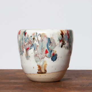 Fin lille Cortadokop med Mystery glaze. Hånddrejet af keramiker Unik Kiramik