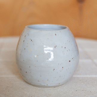 Lille buttet vase
